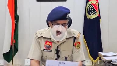 पलवल: पलवल में ₹3 लाख की हेरोइन के साथ तस्कर गिरफ्तार, ग्राहकों का कर रहा था इंतजार