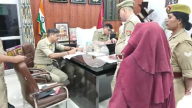 रामपुर: पुलिस अधीक्षक विद्यासागर मिश्र ने पुलिस कार्यालय में जनसुनवाई के दौरान 100 से अधिक फरियादियों की फरियाद पर की सुनवाई