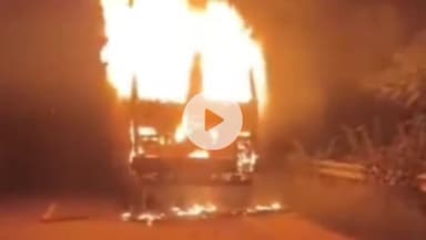 बगोदर: जीटी रोड गैडा सोनतुरूपी के पास कोयला लदे ट्रक में लगी आग, ट्रक का केबिन जलकर खाक