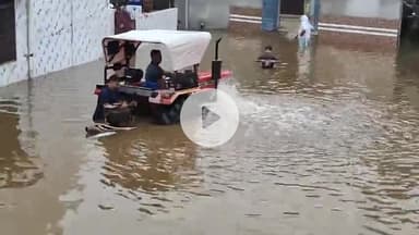 #हरियाणासरकार #बादली #झज्जर #बाढ गांव बादली की 9 से 10 मैंन गलियां घर परिवार बाढ़ की चपैट में हैं , पिछले 20 दिन से हाला