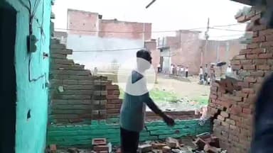 मुज़फ्फरनगर: जनपद में तीन दिन से आफत की बारिश, 13 मकान जमींदोज, 6 लोग घायल, खेत में चारा काटते समय करंट से एक किसान की हुई मौत