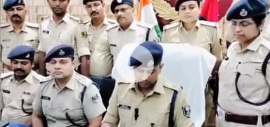 पटना ग्रामीण: गर्लफ्रेंड के एक्स को गोली मारकर घायल करने वाला प्रेमी गिरफ्तार, पटना में एसपी ईस्ट परिचय कुमार ने दी जानकारी