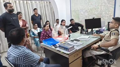 जगदलपुर: महात्मा गांधी पर आपत्तिजनक पोस्ट को लेकर कांग्रेस पदाधिकारियों ने अतिरिक्त पुलिस अधीक्षक को सौंपा ज्ञापन