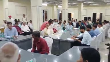 बासोदा: बासौदा में जिला स्तरीय जनसुनवाई, कलेक्टर ने सुनीं आम लोगों की समस्याएं