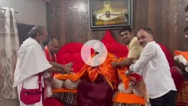 भीलवाड़ा: पं. प्रदीप मिश्रा की कथा अब 9 से 15 अप्रैल 2026 तक भीलवाड़ा में होगी, महंत बाबुगिरी जी मिले पंडित से