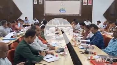जगदलपुर: समय सीमा बैठक में कलेक्टर ने बाढ़ प्रभावितों का सर्वे और मुआवजा वितरण कार्य प्राथमिकता से करने के दिए निर्देश