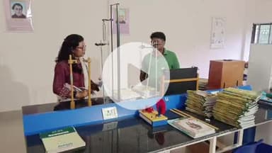 गुमला: डीसी के निर्देश पर अनुमंडल पदाधिकारी ने बोर्ड परीक्षा की तैयारी को लेकर विद्यालय का निरीक्षण किया