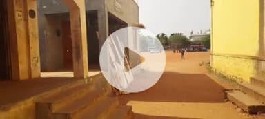 சங்கரன்கோயில்: முதலமைச்சர் விளையாட்டு கோப்பை போட்டியில் மாணவர்களுக்கு இடையே மோதல்