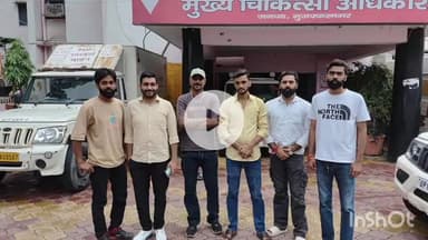 मुज़फ्फरनगर: नगर के फर्जी अस्पतालों पर कार्रवाई की मांग को लेकर भाकियू आंदोलनकारी की टीम ने मुख्य चिकित्सा अधिकारी से की मुलाकात