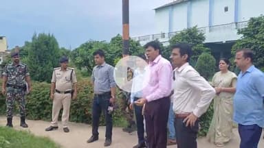 बक्सर: डीएम ने नगर भवन और पार्क का निरीक्षण किया, सौंदर्यीकरण पर हुई चर्चा