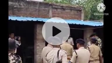 बक्सर: विषाक्त भोजन मामले की जांच के लिए दहिवर गांव पहुंचे बक्सर के पुलिस अधीक्षक शुभम आर्य, एसएफएल टीम करेगी जांच