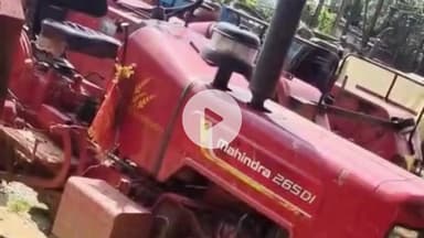 गया टाउन सीडी ब्लॉक: चाकन्द थाने की पुलिस ने अवैध खनन पर कार्रवाई करते हुए अवैध बालू से लदा एक ट्रैक्टर किया जब्त