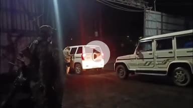 पतरातू: भदानीनगर भुरकुंडा रेलवे साइडिंग में हथियारबंद बाइक सवार अपराधी फायरिंग करने में विफल