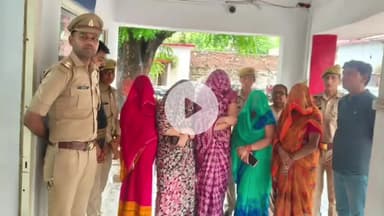 झांसी: नगरा के हाता प्यारे लाल में पीपल का वृक्ष कटवाने पर प्रेमनगर पुलिस ने 5 महिलाओं और 2 युवकों को पकड़ा