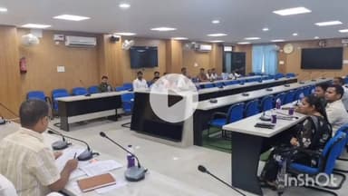 सुपौल: सुपौल के लहटन चौधरी सभागार में बिहार विधानसभा चुनाव की तैयारियों के लिए वाहन कोषांग की बैठक आयोजित