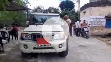 लक्सर: लक्सर के खानपुर के भारूवाला गांव में अवैध अतिक्रमण की पैमाइश करने पहुंचे तहसीलदार, तालाब की जमीन पर पाया गया अतिक्रमण