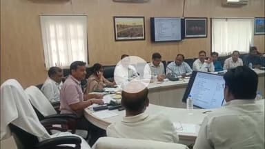 मथुरा: मथुरा में बड़े पैमाने पर भोजन निर्माण की जांच के लिए बैठक आयोजित की गई