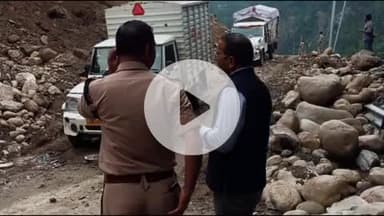 चिन्यालीसौड़: धरासू बैंड के पास गंगोत्री हाईवे पर वाहनों की आवाजाही फिर से शुरू हो गई