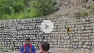 डुंडा: डीएम ने धरासू बैंड पहुंचकर गंगोत्री हाईवे की स्थिति का लिया जायजा