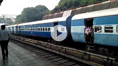 देहरादून: हैदराबाद के चर्लपल्ली के लिए देहरादून से ट्रेन हुई शुरू, 39 घंटे का होगा सफर