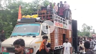 रामपुर: माला टॉकीज के पास से गणेश मूर्ति विसर्जन शोभायात्रा निकालकर कोसी नदी पहुंचे, जहां गणेश मूर्ति का विसर्जन किया गया