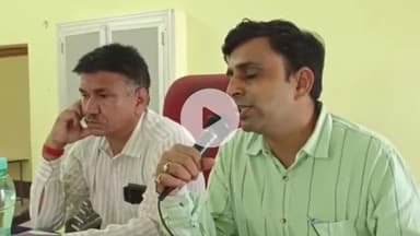 चूरू: कृषि विभाग में योजनाओं की समीक्षा बैठक आयोजित, फसल बीमा योजना, अतिवृष्टि सर्वे व डीबीटी योजनाओं पर दिए गए निर्देश