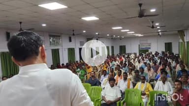 कौआकोल: जेपी आश्रम परिसर में कृषि संबंधित जागरूकता कार्यक्रम के तहत किसान गोष्ठी का आयोजन