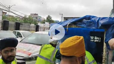 ਅੰਮ੍ਰਿਤਸਰ 2: ਬੀਬੀ ਕੋਲਾ ਜੀ ਭਲਾਈ ਕੇਂਦਰ ਟਰਸਟ ਵੱਲੋਂ ਤਰਨਤਾਰਨ ਰੋਡ ਤੋਂ ਪੰਜਵੇਂ ਦਿਨ ਵੀ ਹੜ ਪੀੜਤਾਂ ਲਈ ਰਾਹਤ ਸਮੱਗਰੀ ਤੇ ਮੈਡੀਕਲ ਸੇਵਾਵਾਂ ਕੀਤੀ ਰਵਾਨਾ