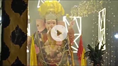 कन्नौज: कन्नौज शहर के कटरा मोहल्ला में आयोजित गणेश महोत्सव में गणेश विवाह सहित कई कार्यक्रम हुए, भक्तों की भीड़ उमड़ी