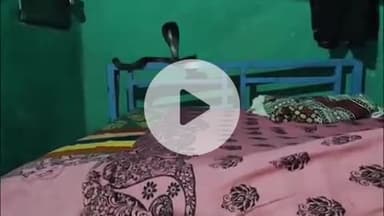लाडपुरा: ताथेड़ कस्बे में एक घर में घुसा कोबरा सांप पलंग पर फन फैलाकर बैठा, परिवार दहशत में आया और किया रेस्क्यू