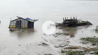 धनौरा: पहाड़ी इलाकों में हो रही बारिश, गजरौला क्षेत्र के ग्रामीण इलाकों में बाढ़ जैसे हालात