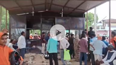 सिंगरौली: सिंगरौली जिले में यूरिया खाद की उपलब्धता लगातार बरकरार: उपायुक्त सहकारिता पी. के. मिश्रा