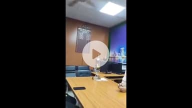 झांसी: SSE यार्ड में कर्मचारी के साथ गाली-गलौज करने पर कारखाना प्रबंधक ने किया निलंबन, दिए जांच के आदेश