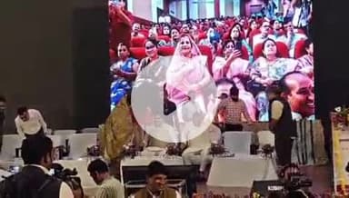 हुज़ूर: सीएम का छात्रों से आह्वान, कहा- नौकरी लेने वाले नहीं, देने वाले बनें