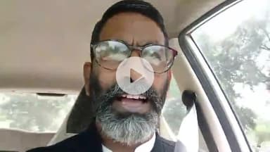 बाढ़ ग्रस्त क्षेत्रों में लगातार मौजूद हैं अधिकारी पानी का जलस्तर तेजी से कम हो रहा है -किसान नेता देवस्वरूप पटेल ।