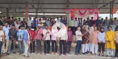 गंधवानी: गणेश उत्सव पर टांडा में धर्म रक्षा समिति ने तीरंदाजी और बांसुरी वादन स्पर्धा का आयोजन किया, विजेताओं को किया पुरस्कृत