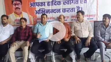 शाहजहांपुर: उद्योग व्यापार प्रतिनिधि मंडल उत्तर प्रदेश की बैठक संपन्न, जीएसटी के दो स्लैब कम होने के निर्णय का स्वागत किया गया