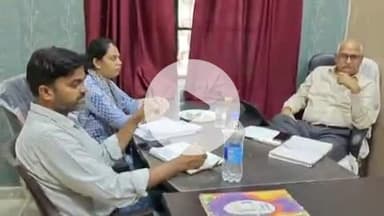 करछना: करछना तहसील मुख्यालय का एडीएम सिटी ने दौरा कर विभिन्न अभिलेखों का निरीक्षण किया