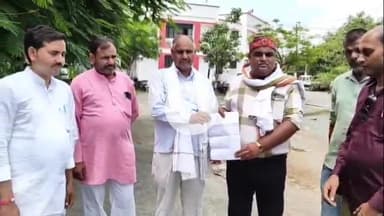 झांसी: फरीदा ग्राम के प्रधान प्रतिनिधि ने गांव के कुछ दबंगों पर मारपीट और गाली-गलौज का आरोप लगाया, SSP से की शिकायत