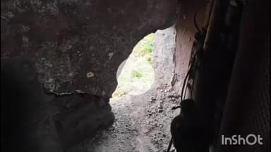 धार: धामनोद-मांडू हाईवे पर बंगड़ी फाटे की दो दुकानों में चोरी, बदमाश सीसीटीवी में कैद