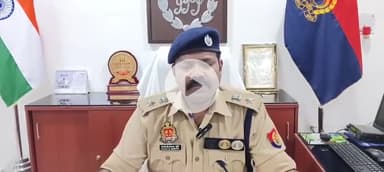 झांसी: गणेश चतुर्थी और ईद मिलादुन्नबी के त्योहार के दृष्टिगत झांसी के एसएसपी बीबीजीटीएस मूर्ति ने दिए आवश्यक दिशा-निर्देश