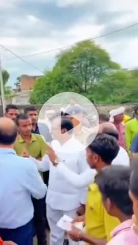 विधायक व कलेक्टर ने किया खाद गोदाम का औचक निरीक्षण, कर्मचारियों को दिए सख्त निर्देश !