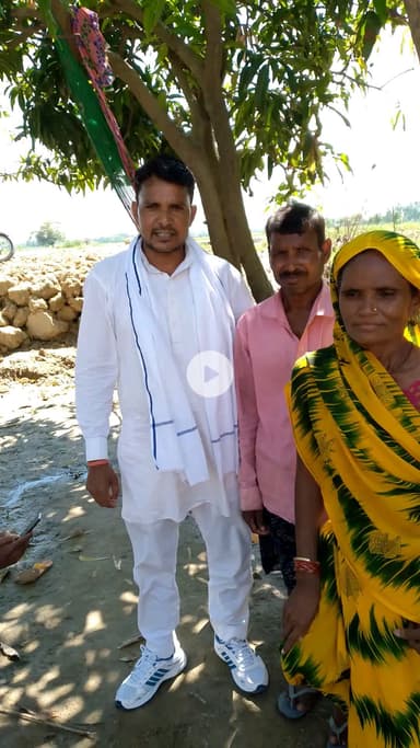 विधानसभा ददरौल में कई ग्राम पंचायत में भ्रमण किया अपने गरीब परिवारों से मिले 
सुरेश कुमार वर्मा लोधी