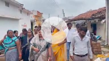 तिल्दा: केशला में अवैध शराब बिक्री के खिलाफ जनपद सदस्य के नेतृत्व में निकाली गई रैली, शराब कोचियों को दी गई समझाइश