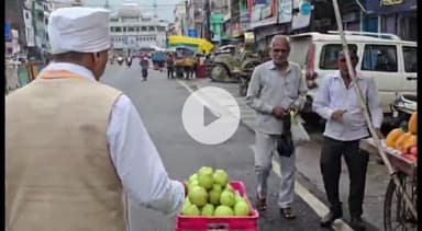 सागर नगर: सागर शहर में यातायात व्यवस्था सुधारने विधायक शैलेन्द्र जैन उतरे सड़कों पर, दुकानदारों और वाहन चालकों को दी समझाइश