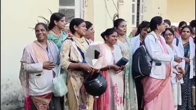 जबलपुर: सार्थक ऐप से उपस्थिति बंद कराने की मांग, स्वास्थ्य कर्मचारियों ने सौंपा ज्ञापन