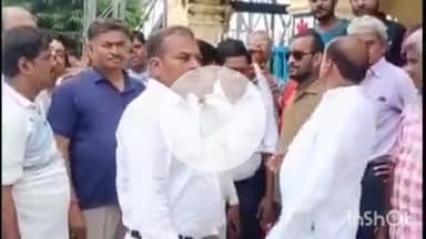 बिधूना: अछल्दा रेलवे स्टेशन पर ट्रेन ठहराव को लेकर व्यापारियों ने रेल मंत्री को भेजा ज्ञापन