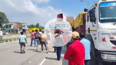 सिराथू: ड्राइवर को आई नींद की झपकी, विजईपुर गांव के सामने हाईवे पर कंटेनर भिड़ा ट्रेलर में