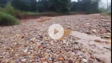 कलेसर में यमुना नदी के साथ सुकरो बरसाती नदी का कहर, खेतों में भारी नुकसान