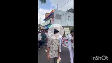 धार: पर्यटन नगरी मांडू में ईद मिलाद उन नबी पर बुजुर्गों का हुआ सम्मान, मस्जिद मोहल्ले से निकला जुलूस